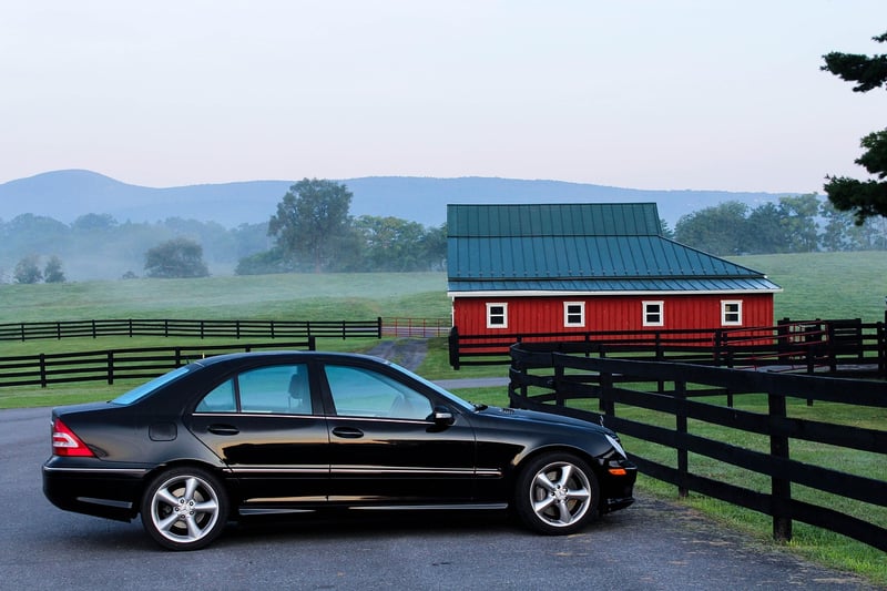 Willow Creek Barn
